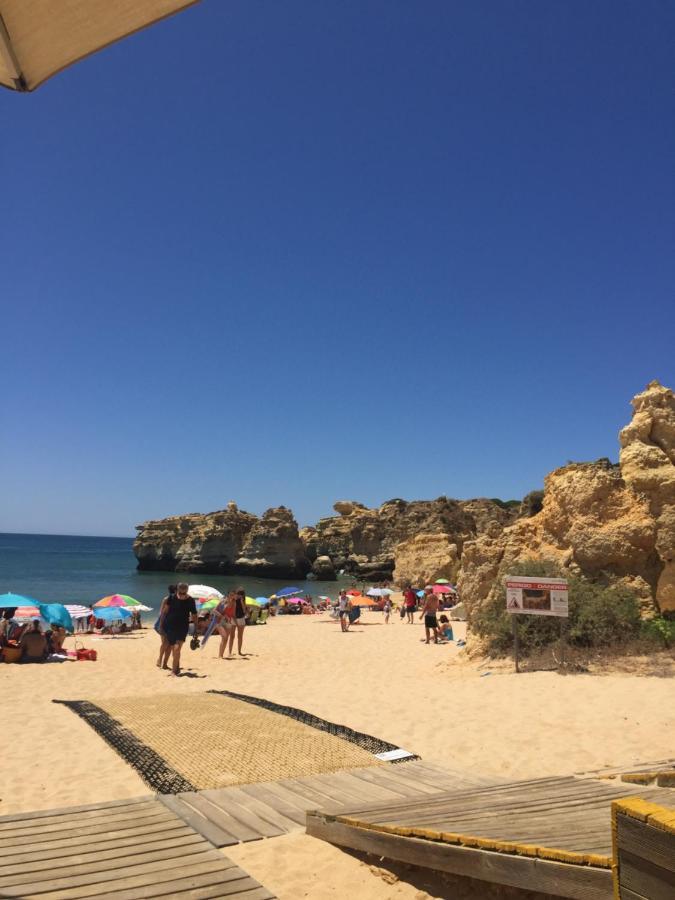 Marina De Albufeira T1 Ate 2 Pax Ou T2 Ate 6 Pax Com Piscina E Vista Marina Apartment Exterior photo